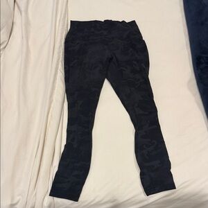 Women’s Lululemon Black Camouflage Leggings